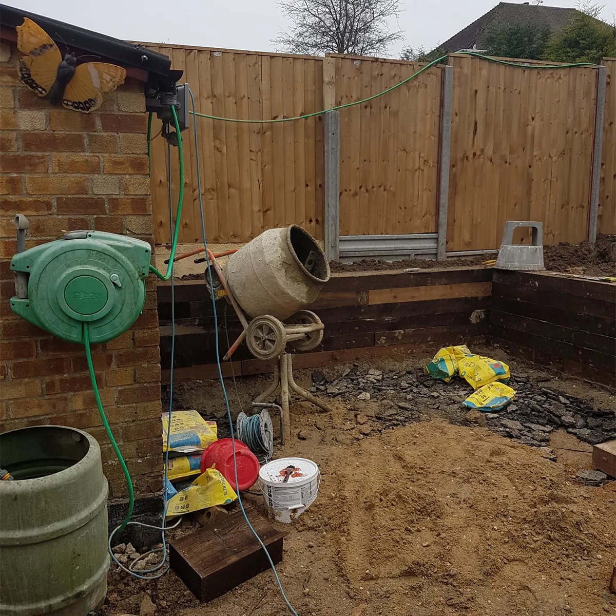 Grounds work